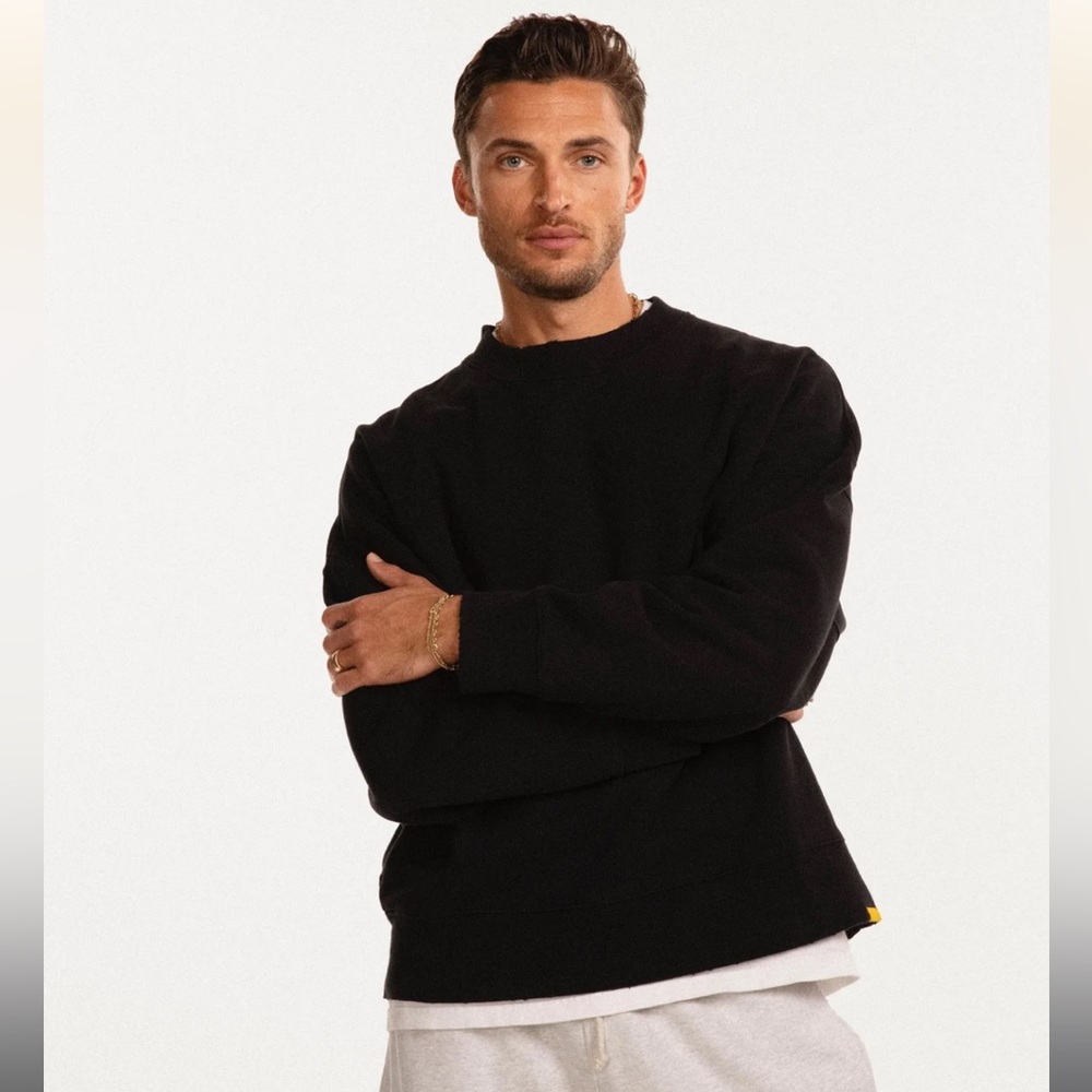 Yellow Label Co sweatshirt size L